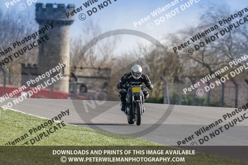 donington no limits trackday;donington park photographs;donington trackday photographs;no limits trackdays;peter wileman photography;trackday digital images;trackday photos